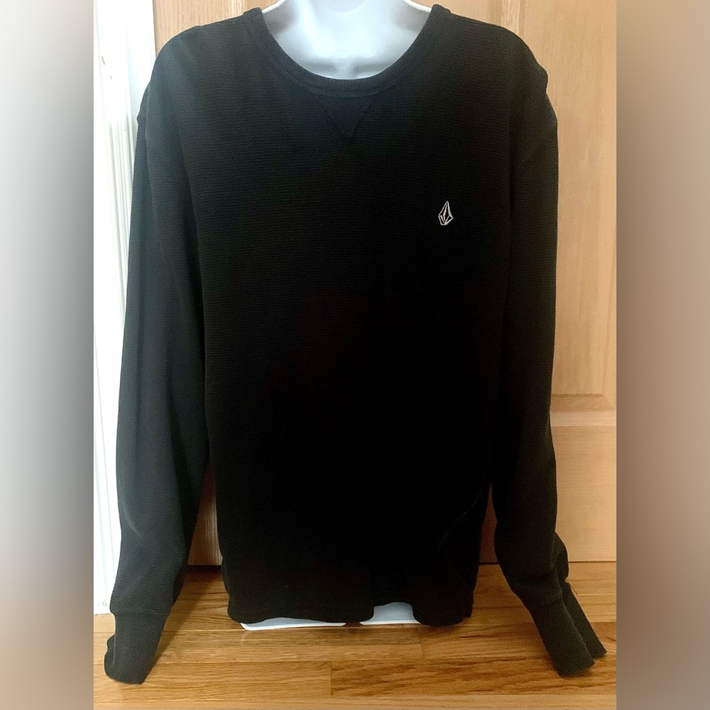 Volcom Men's Classic Crewneck Sweater Shirt